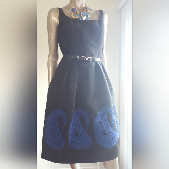 *$4,000 OSCAR DE LA RENTA GORGEOUS BLACK BLUE BEADED RUNWAY SILK DRESS US 0, M - Picture 5 of 13